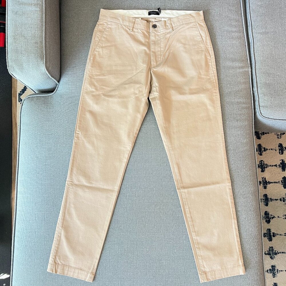 Club Monaco Connor Chino, 30x30, Tan